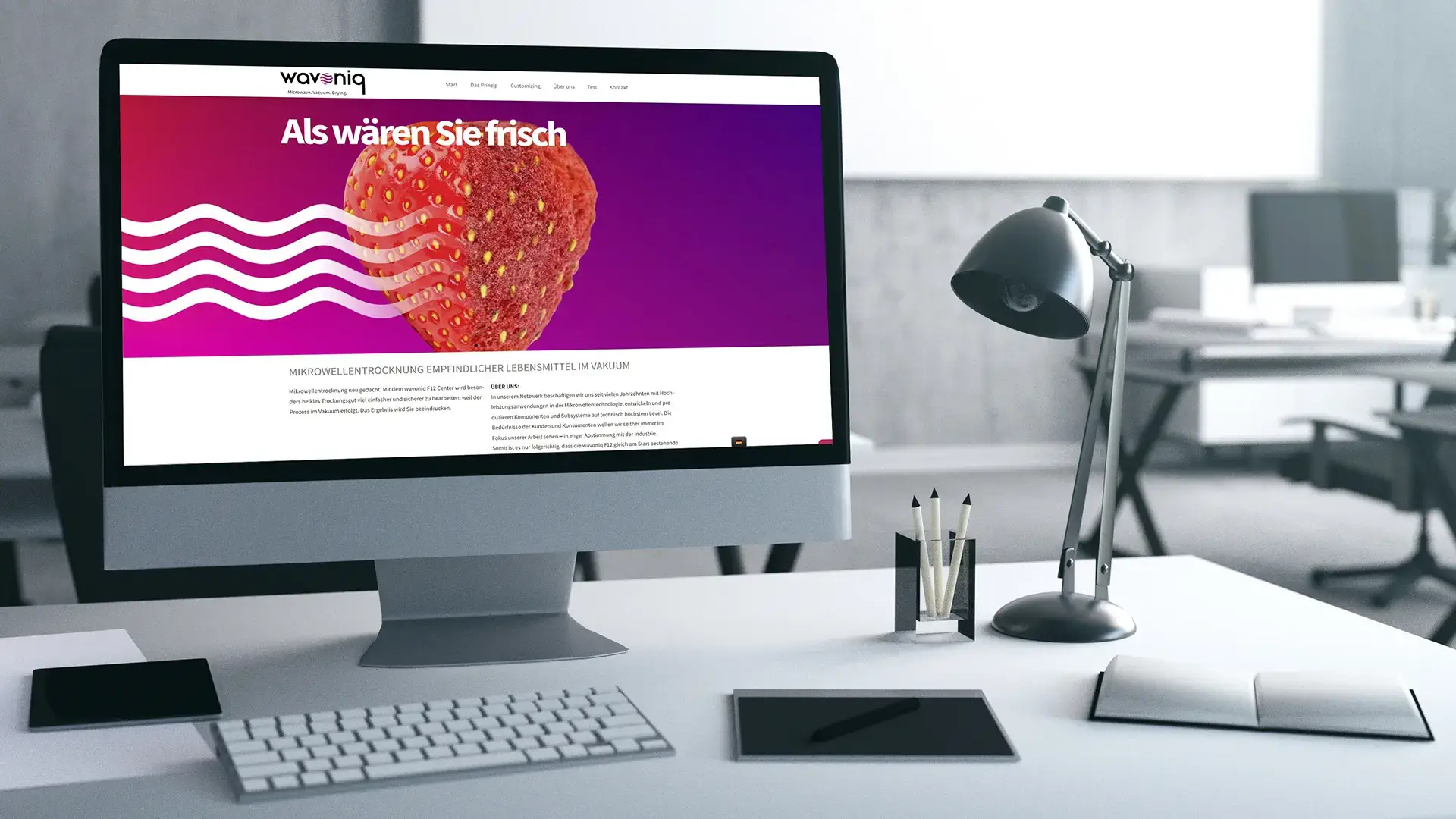 Visualisierung der wavoniq Website mit mehreren Bildschirmebenen als Symbol für Webdesign, Seitenaufbau und digitale Markenpräsenz.